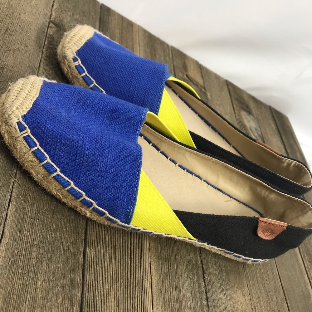 Price Drop!! 🌟 Sperry Flats